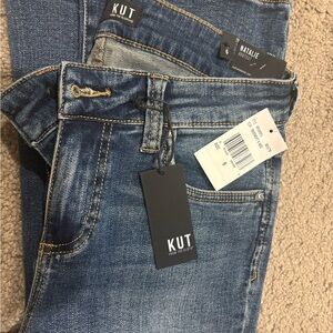 Kut from the Kloth Blue Straight Leg Jeans -NWT-size 6